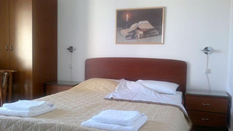 Apartamento Pfaffenhofen Vrasná Exterior foto